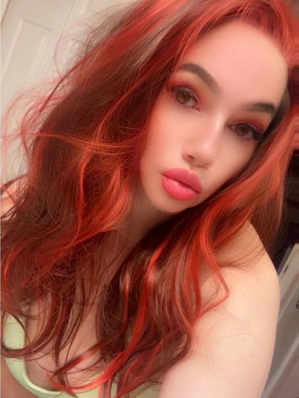CSC Juno Lipstick Red